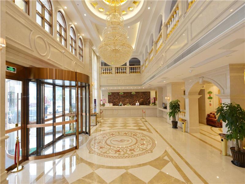 Vienna International Hotel Shanghai International Tourism And Resorts Zone Buitenkant foto